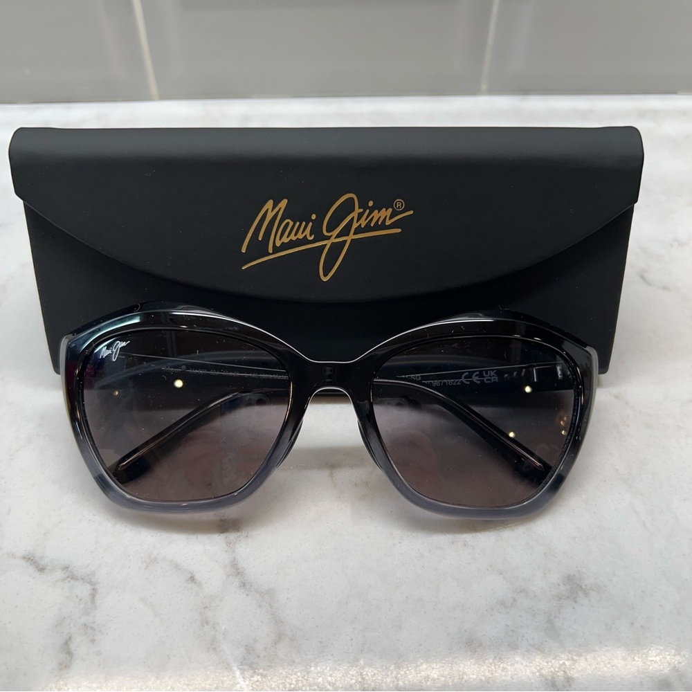 Maui Jim LOTUS Cat Eye Sunglasses black